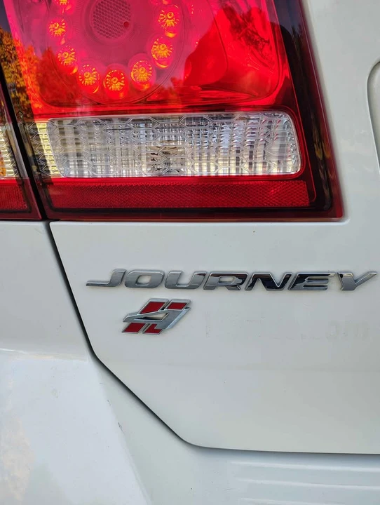 2019 Dodge Journey - Image 4 of 19