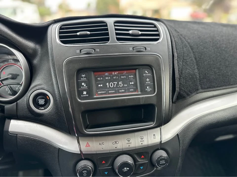 2019 Dodge Journey - Image 17 of 18