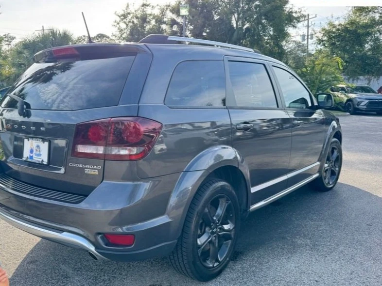 2019 Dodge Journey - Image 2 of 5