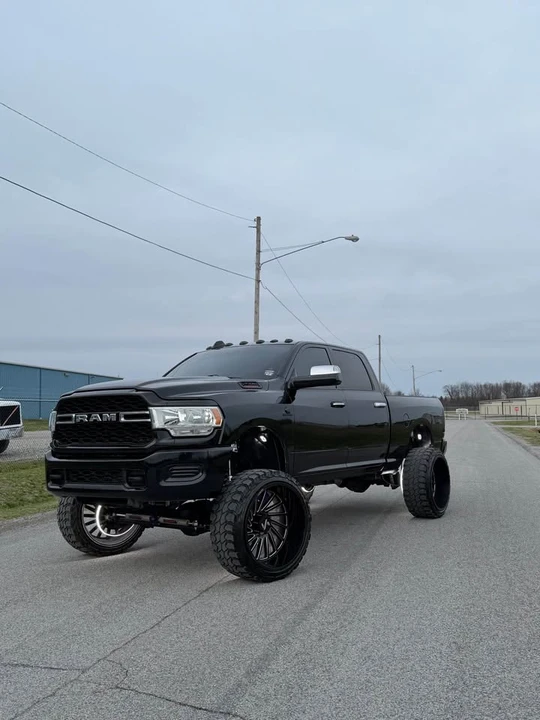 2019 Ram 2500 - Image 5 of 18