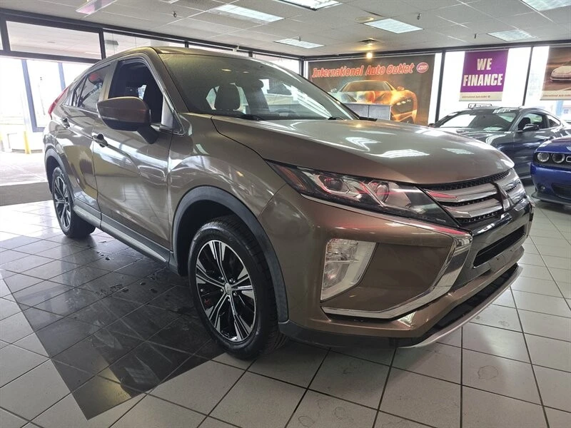 2019 Mitsubishi Eclipse Cross - Image 3 of 4
