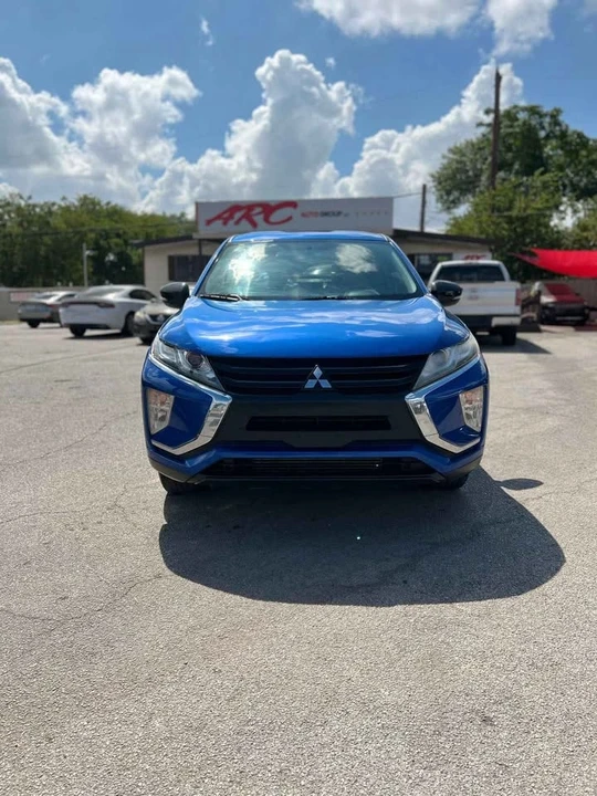 2019 Mitsubishi Eclipse Cross - Image 4 of 9