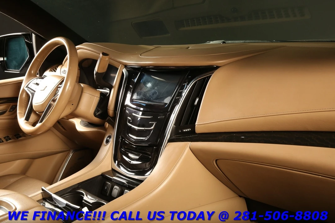 2019 Cadillac Escalade 4th Gen - Image 16 of 21
