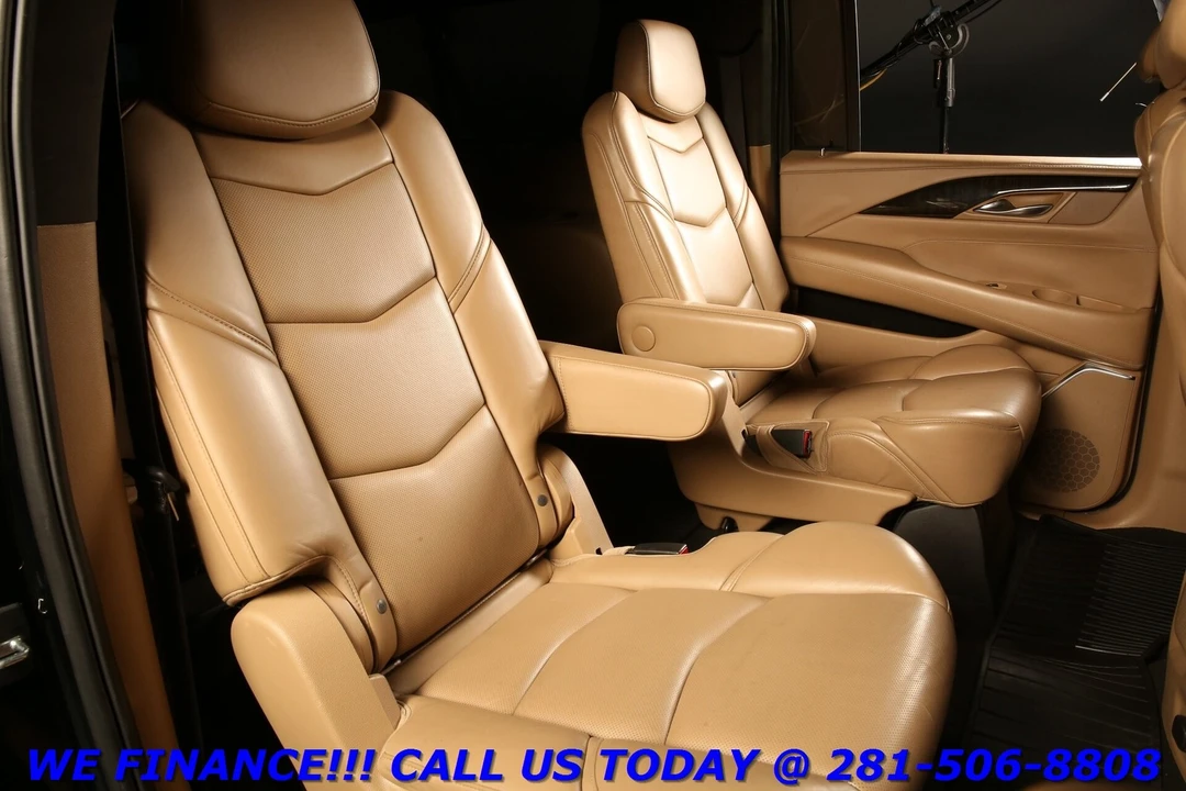 2019 Cadillac Escalade 4th Gen - Image 20 of 21