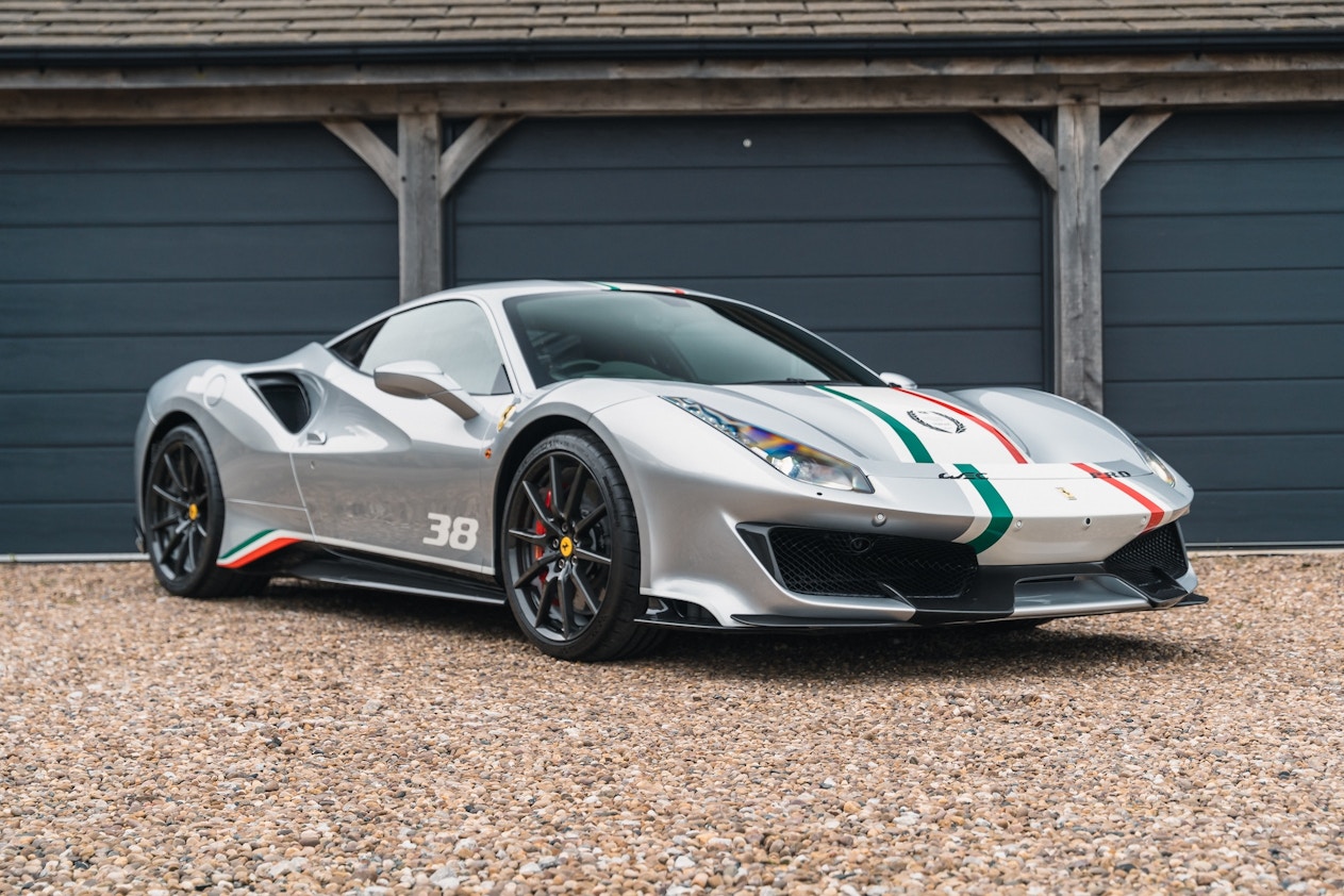 2019 FERRARI 488 PISTA PILOTI - 69 MILES