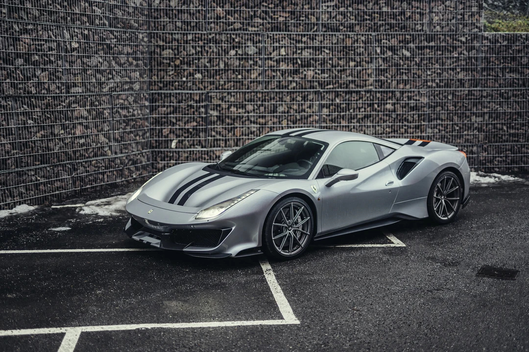 2019 Ferrari 488 Pista - Image 13 of 31