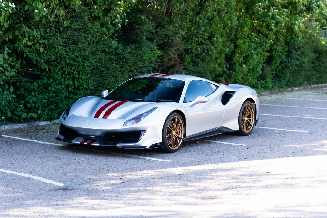 2019 Ferrari 488 Pista - Image 9 of 31