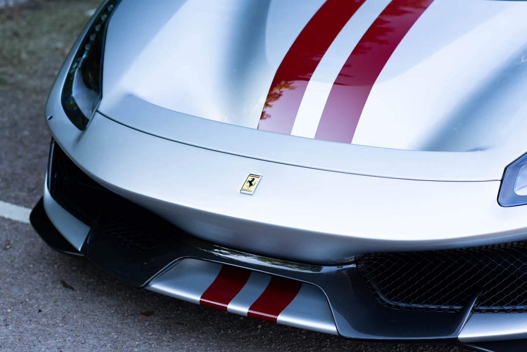 2019 Ferrari 488 Pista - Image 14 of 31