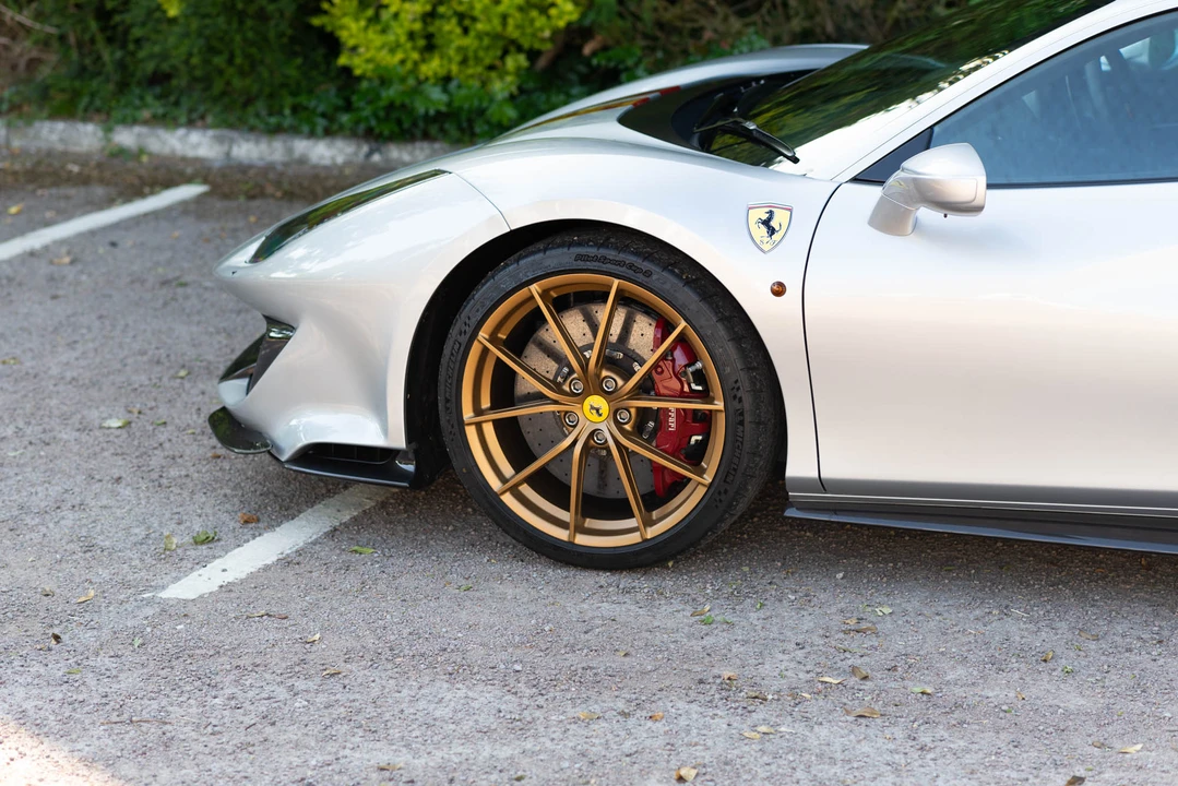 2019 Ferrari 488 Pista - Image 19 of 31