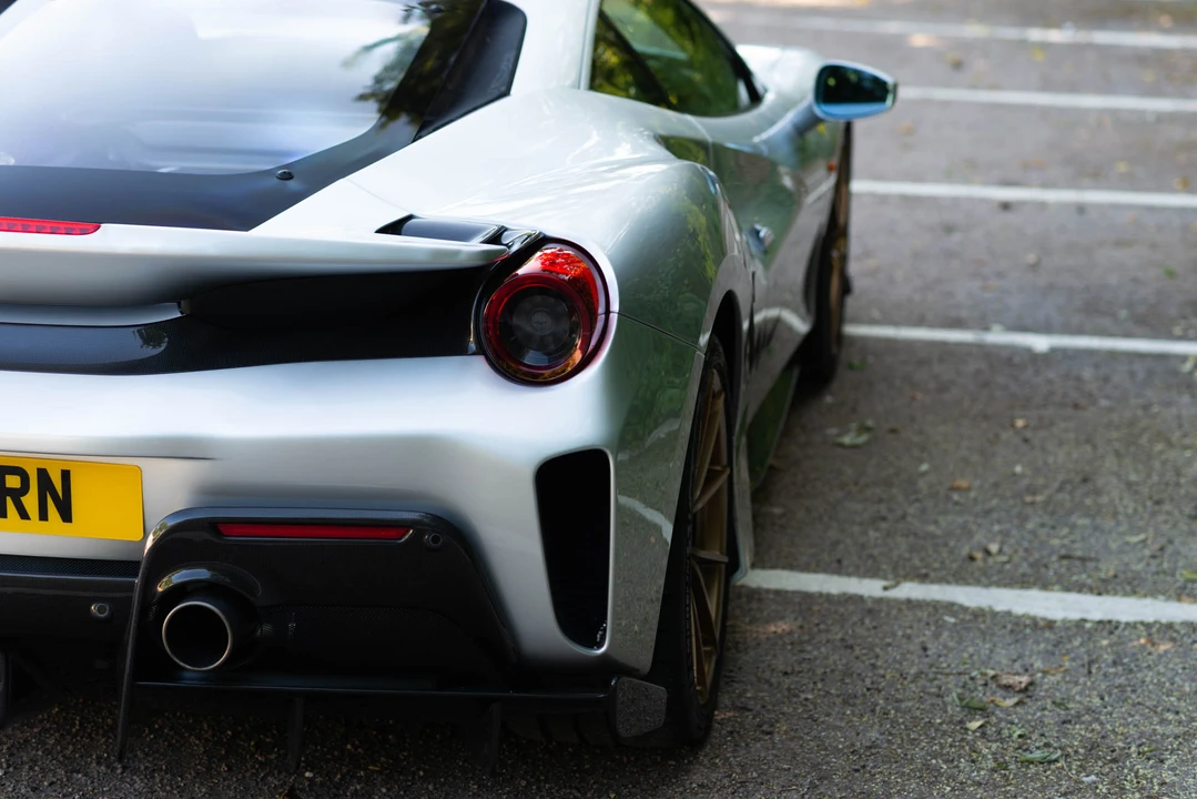 2019 Ferrari 488 Pista - Image 23 of 31