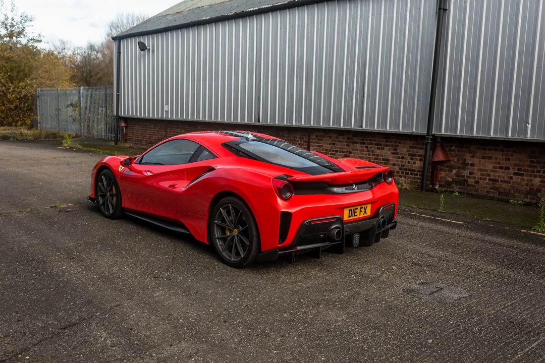2019 Ferrari 488 Pista - Image 8 of 31