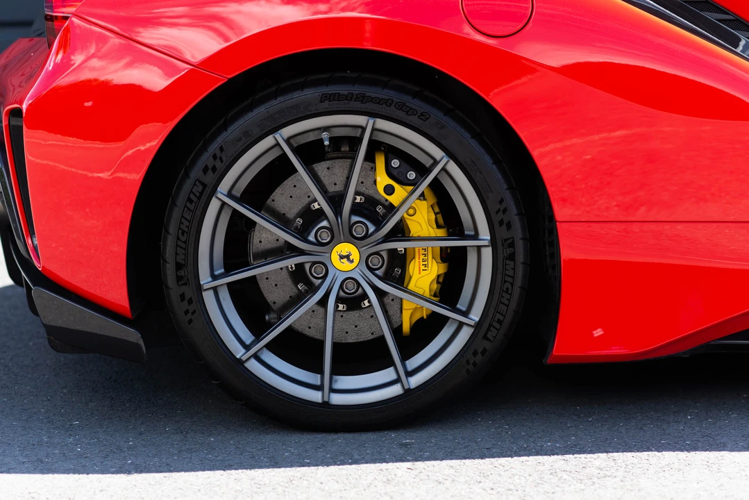 2019 Ferrari 488 Pista - Image 26 of 31