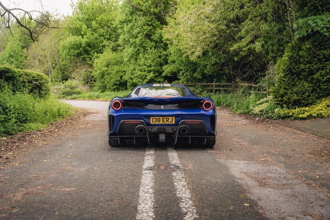 2019 Ferrari 488 Pista - Image 7 of 31