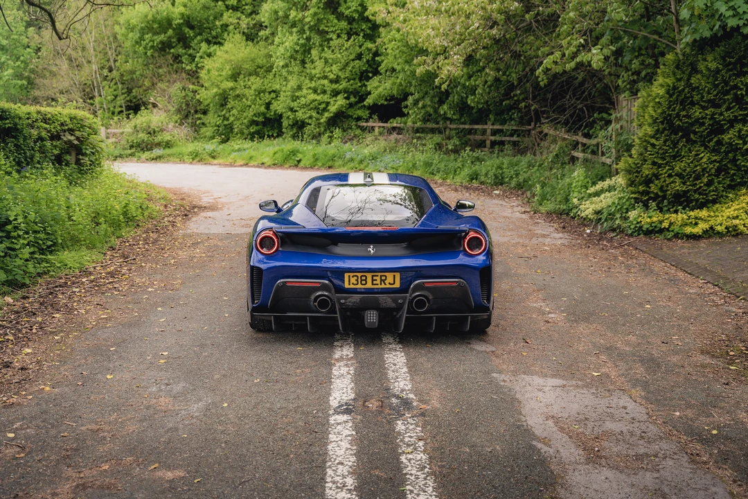 2019 Ferrari 488 Pista - Image 14 of 31