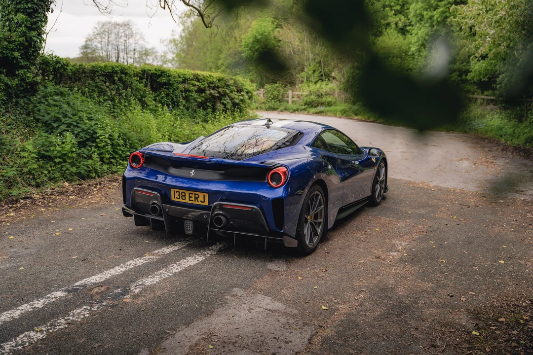 2019 Ferrari 488 Pista - Image 15 of 31