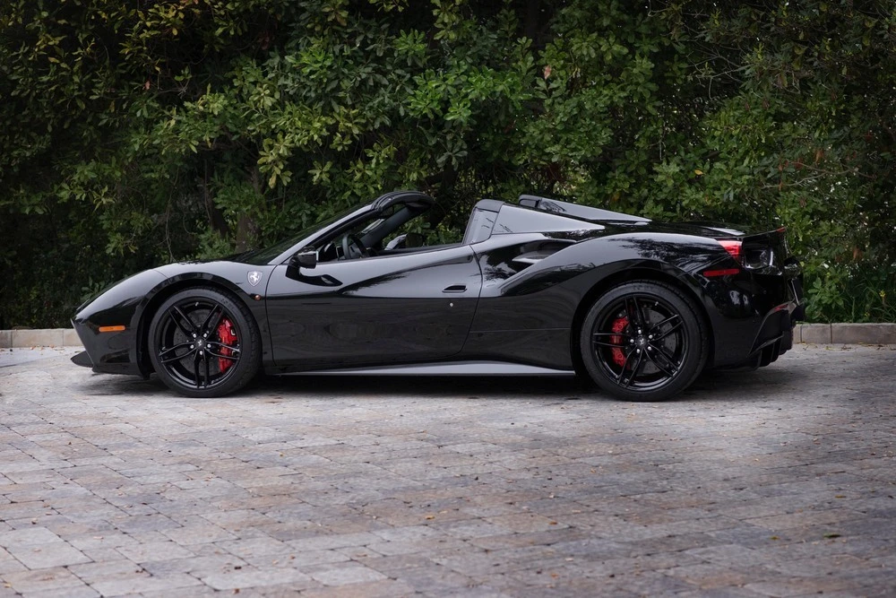 2019 Ferrari 488 Spider - Image 7 of 7