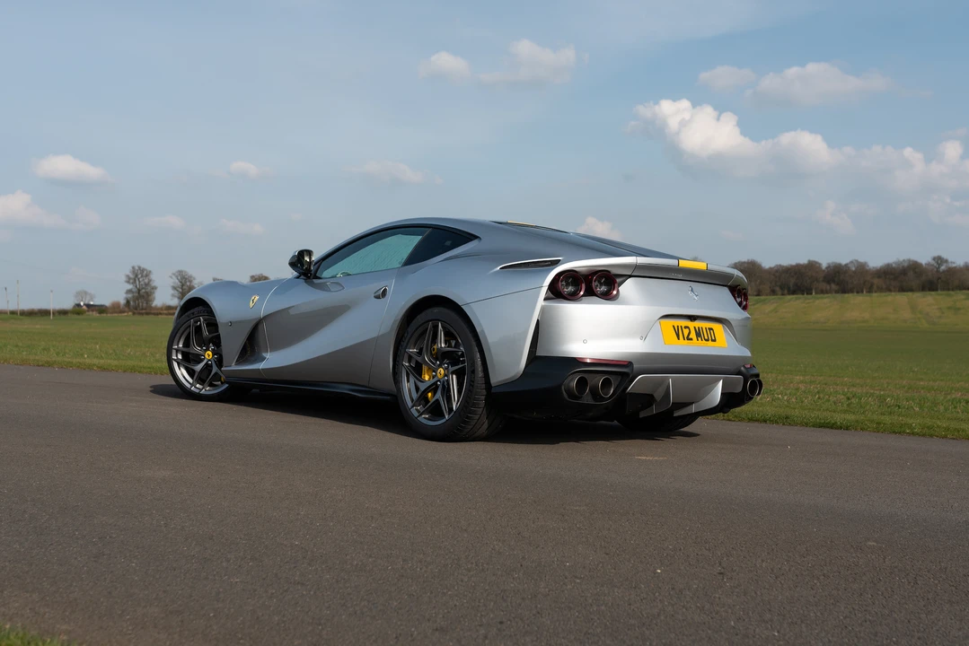 2019 Ferrari 812 Superfast - Image 5 of 31