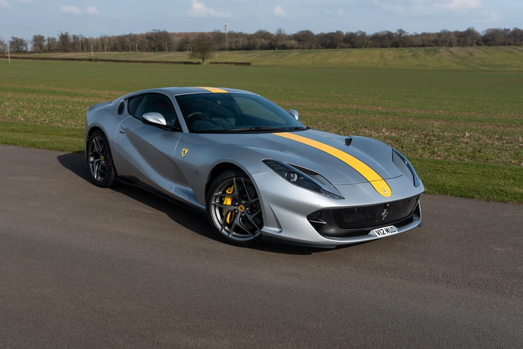 2019 Ferrari 812 Superfast - Image 10 of 31