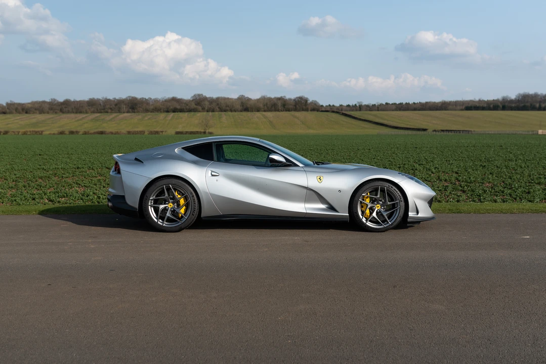 2019 Ferrari 812 Superfast - Image 28 of 31