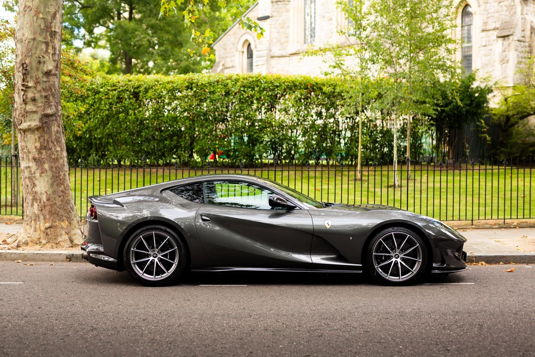 2019 Ferrari 812 Superfast - Image 3 of 31