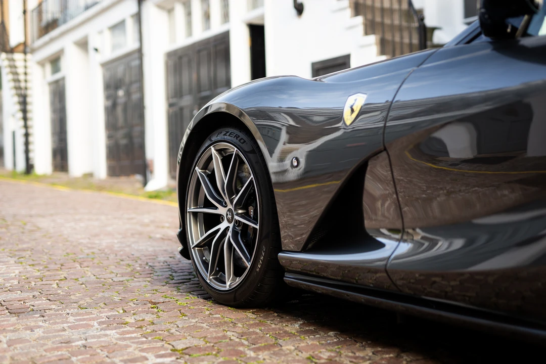 2019 Ferrari 812 Superfast - Image 7 of 31