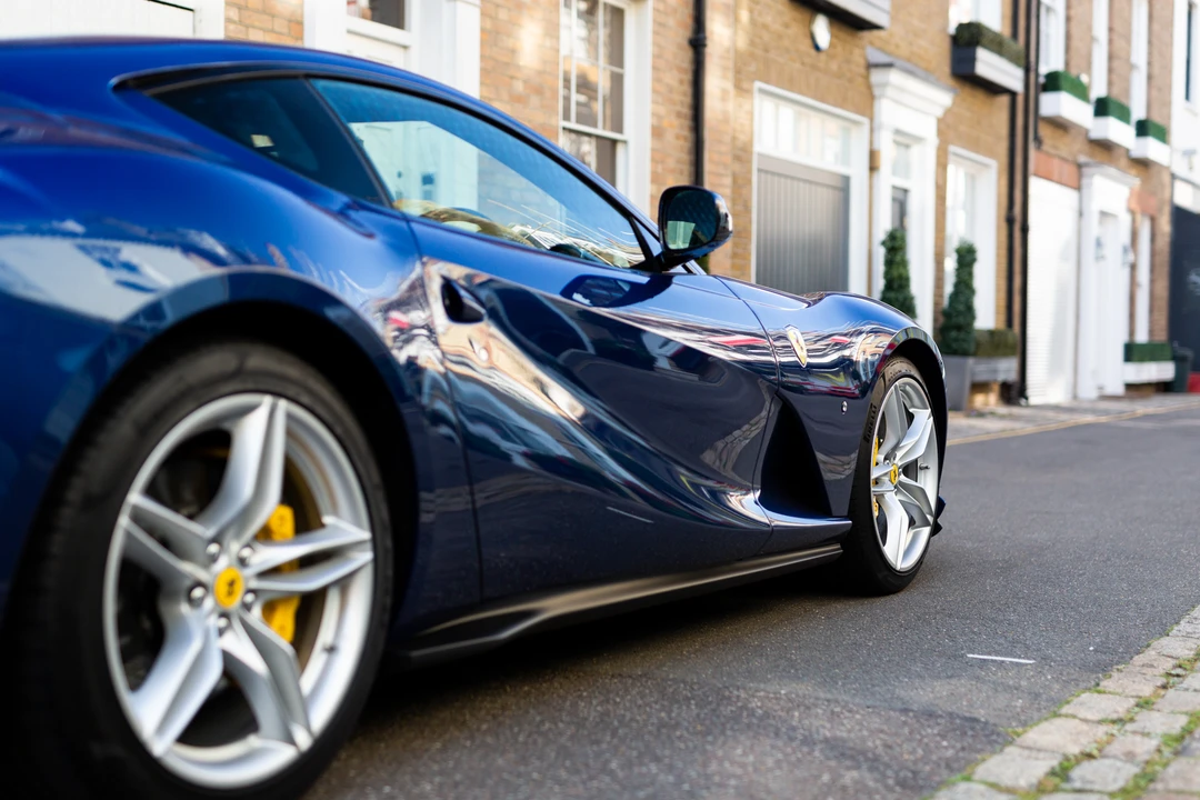 2019 Ferrari 812 Superfast - Image 20 of 31