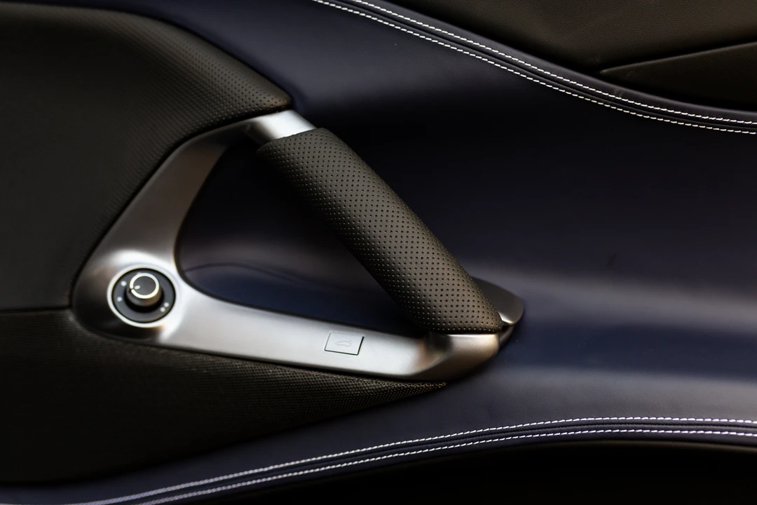 2019 Ferrari 812 Superfast - Image 28 of 31