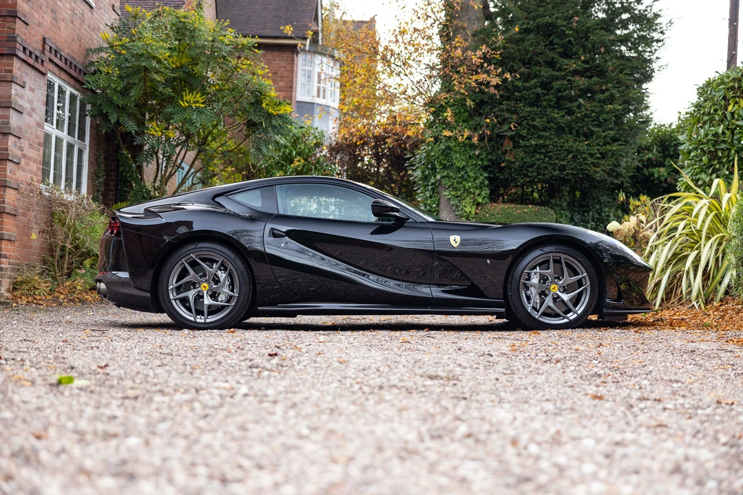 2019 Ferrari 812 Superfast - Image 14 of 31
