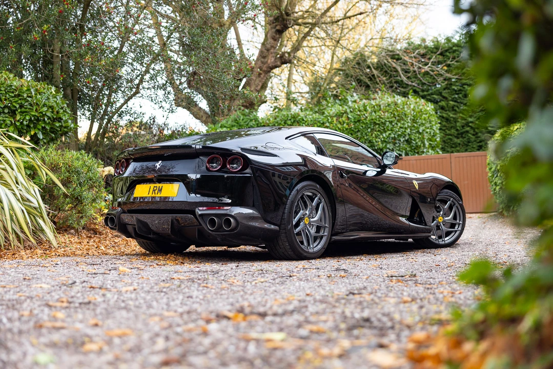2019 Ferrari 812 Superfast - Image 15 of 31