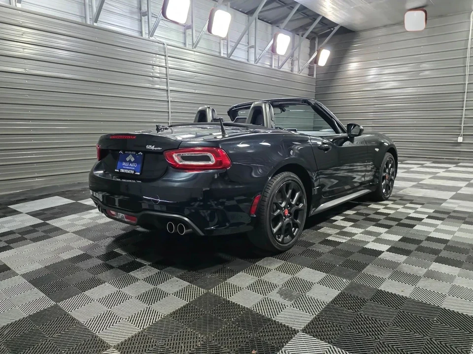2019 Fiat 124 Spider - Image 5 of 12