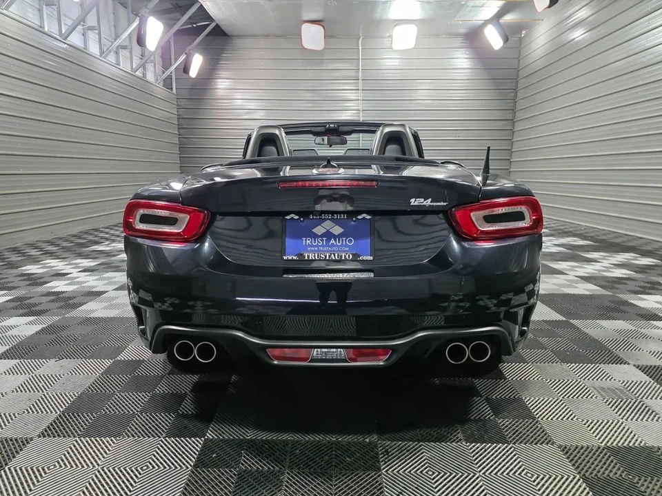 2019 Fiat 124 Spider - Image 6 of 12