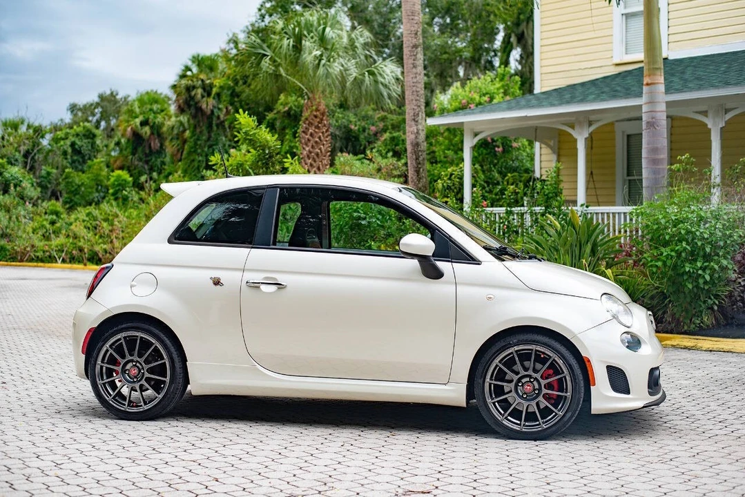 2019 Fiat Abarth 500 - Image 6 of 21