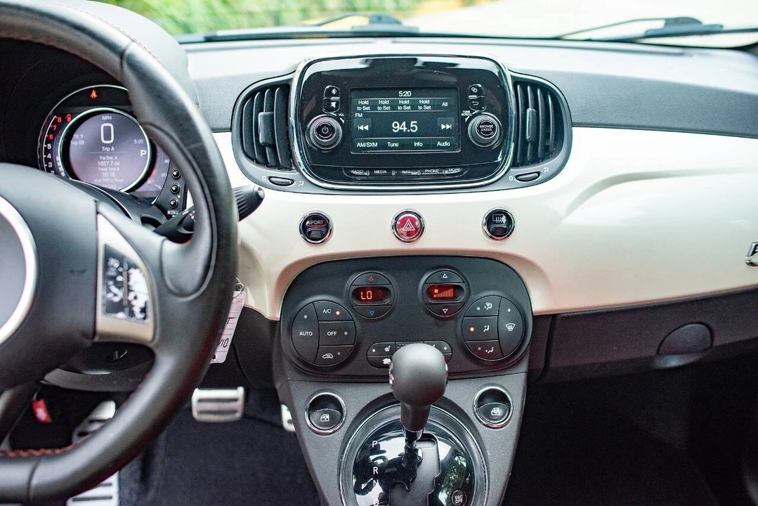 2019 Fiat Abarth 500 - Image 15 of 21