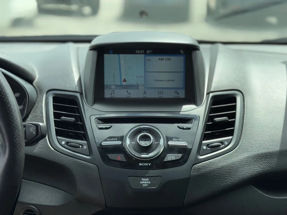 2019 Ford Fiesta - Image 16 of 21