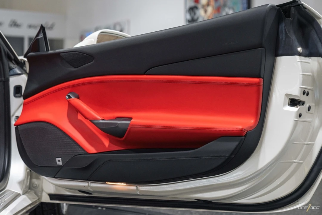 2019 Ferrari 488 - Image 14 of 21