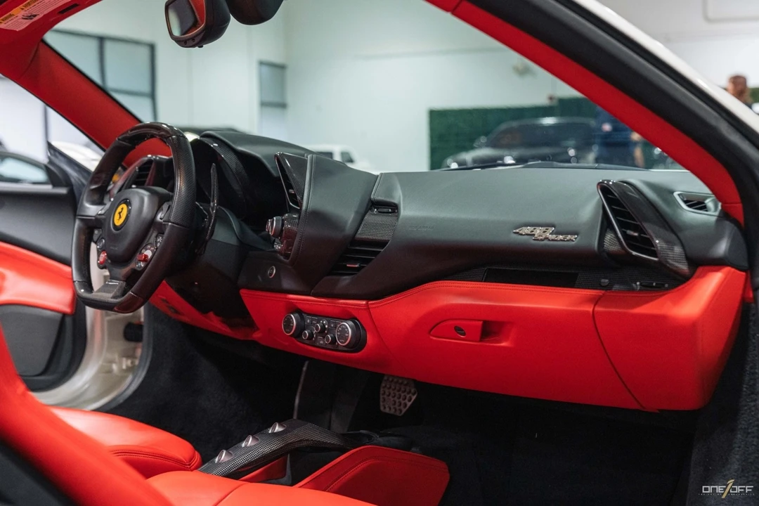 2019 Ferrari 488 - Image 9 of 21
