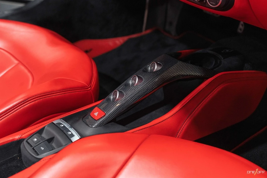 2019 Ferrari 488 - Image 16 of 21