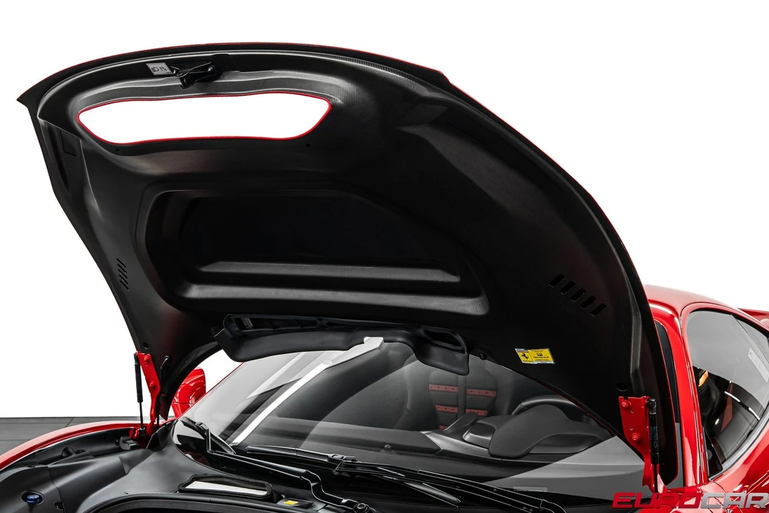 2019 Ferrari 488 GTB - Image 11 of 31