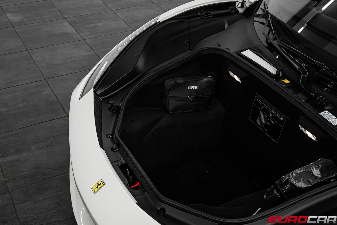 2019 Ferrari 488 GTB - Image 12 of 31