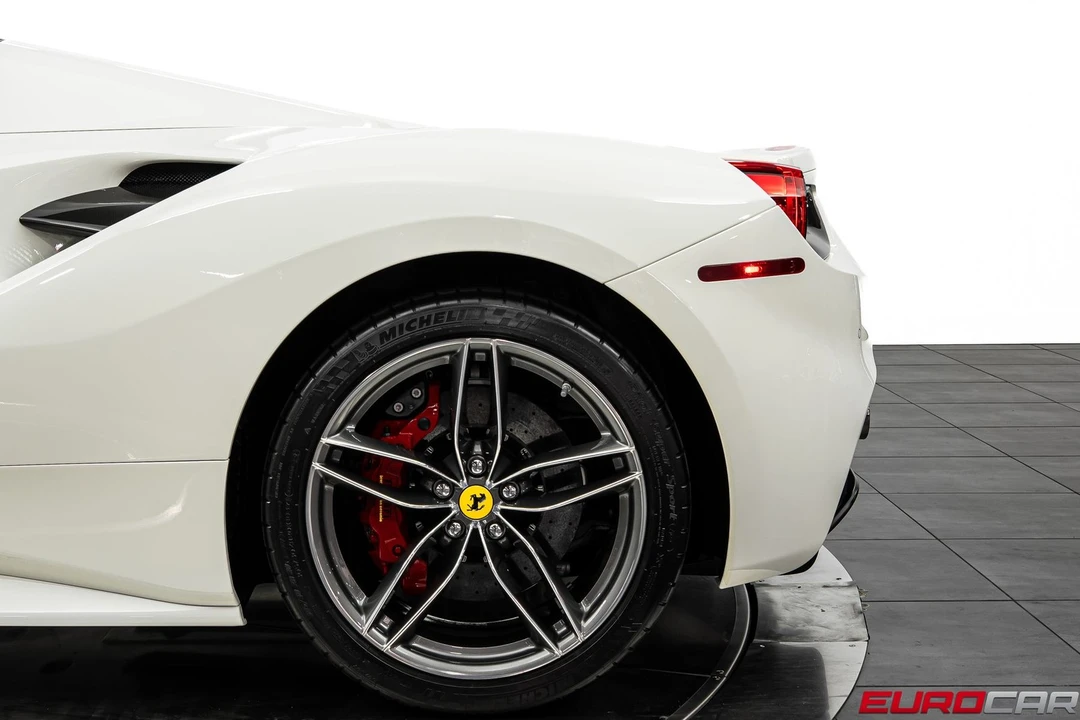2019 Ferrari 488 GTB - Image 20 of 31