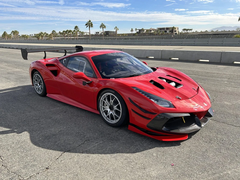 2019 Ferrari 488 GTB - Image 2 of 31