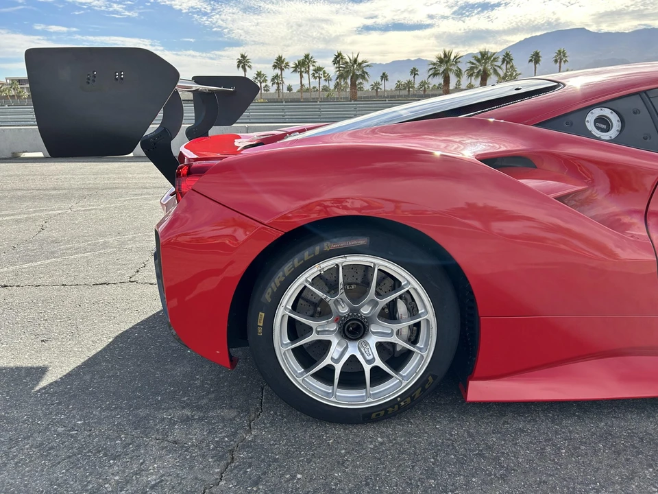 2019 Ferrari 488 GTB - Image 18 of 31