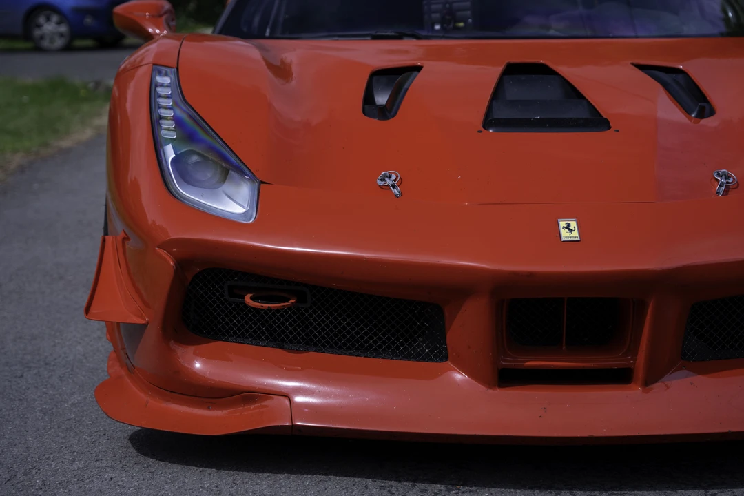 2019 Ferrari 488 - Image 17 of 31