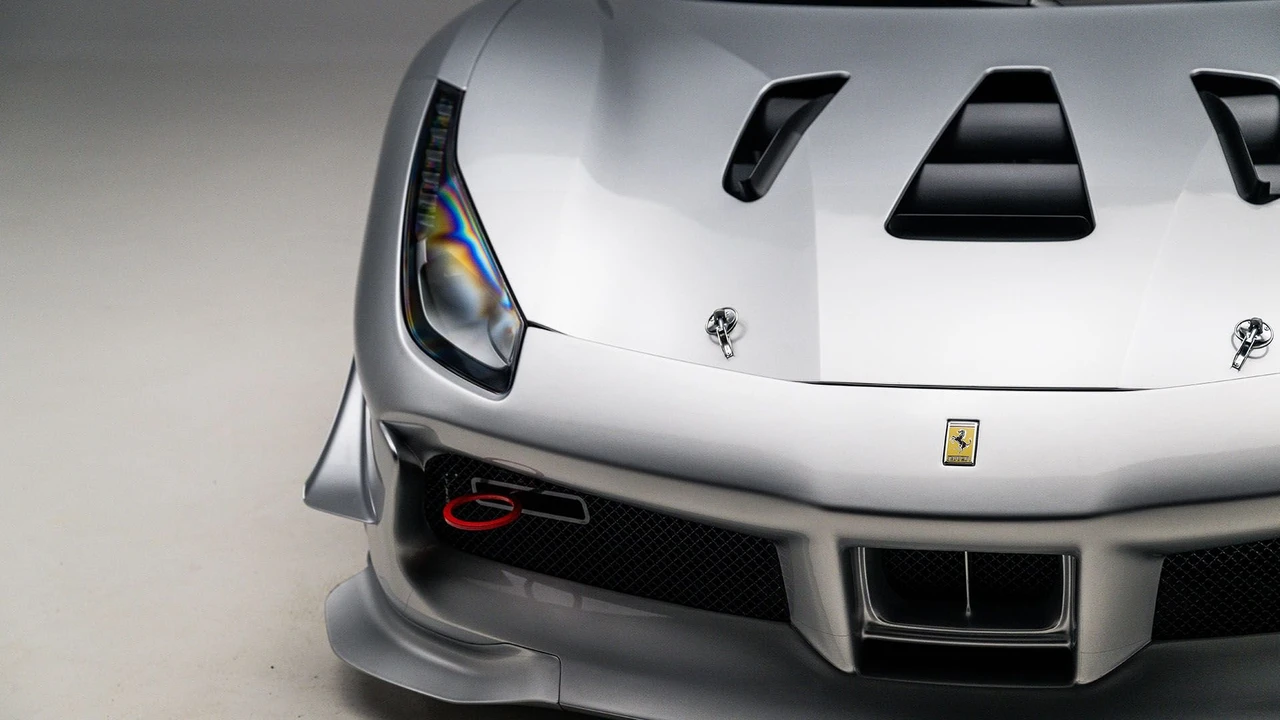 2019 Ferrari 488 - Image 29 of 31