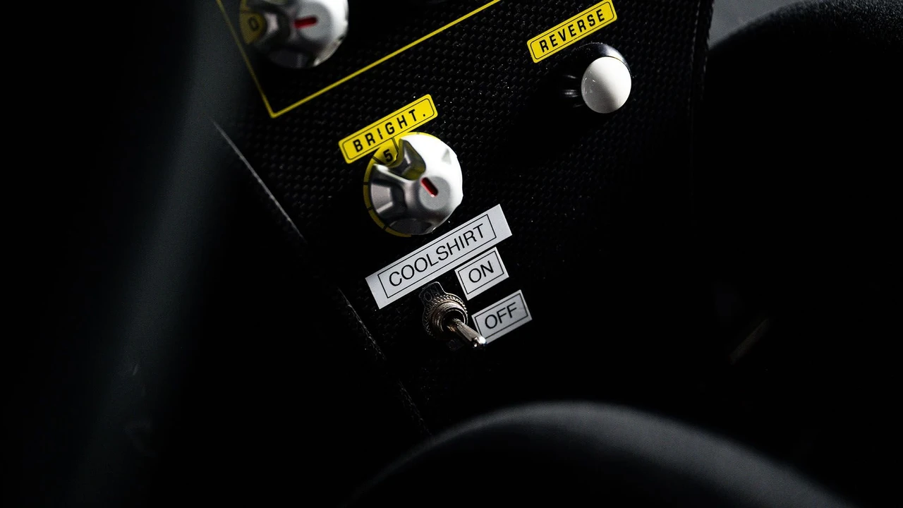 2019 Ferrari 488 - Image 2 of 31