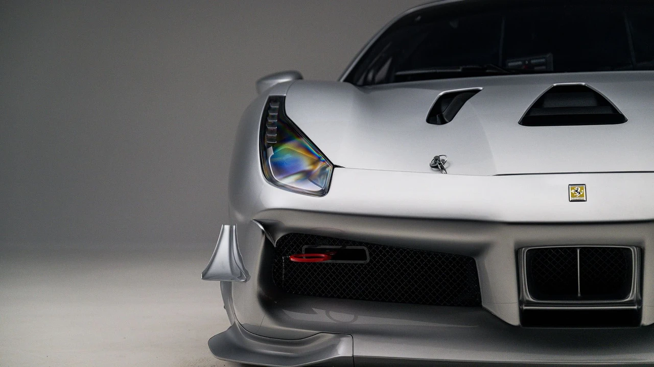 2019 Ferrari 488 - Image 28 of 31