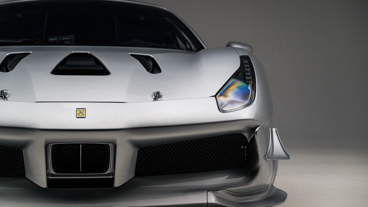 2019 Ferrari 488 - Image 30 of 31