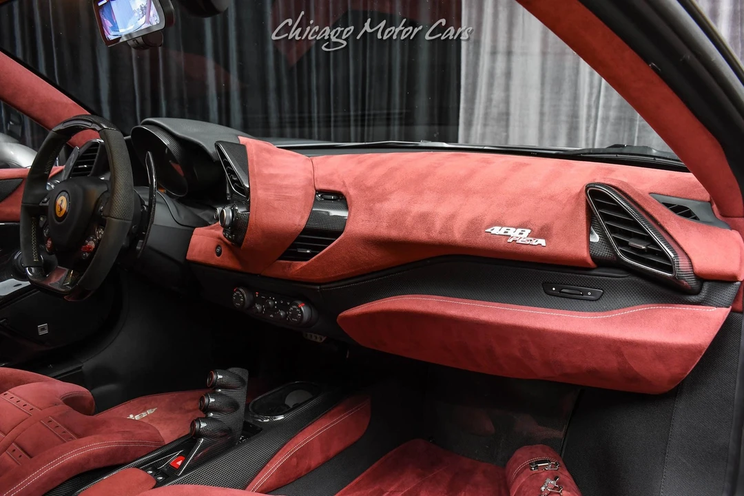 2019 Ferrari 488 GTB - Image 30 of 31