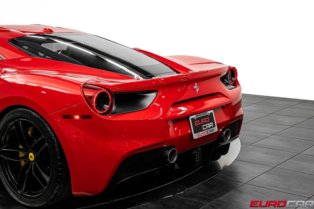 2019 Ferrari 488 GTB - Image 18 of 31