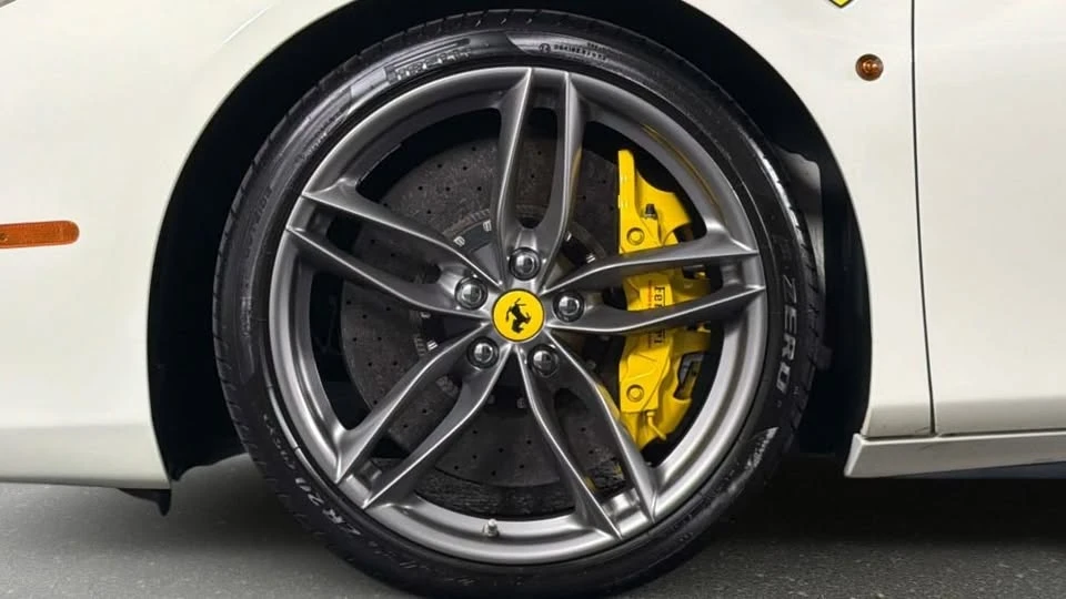 2019 Ferrari 488 GTB - Image 11 of 20